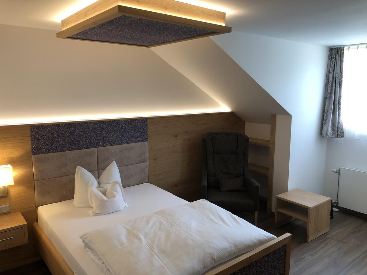 Urlaubshotel Binder ビューヒルベルク エクステリア 写真