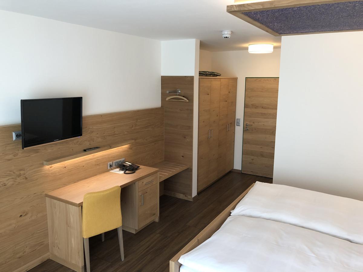 Urlaubshotel Binder ビューヒルベルク エクステリア 写真